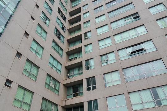 Fachada interna de apartamento para alugar com 1 quarto, 71m² em Belvedere, Belo Horizonte