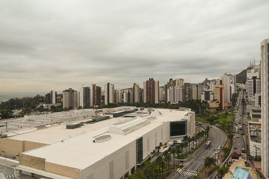 Vista de apartamento à venda com 1 quarto, 71m² em Belvedere, Belo Horizonte