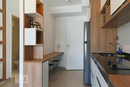 Studio de kitnet/studio para alugar com 1 quarto, 35m² em Consolação, São Paulo