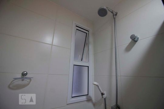 Chuveiro de apartamento para alugar com 3 quartos, 67m² em Vila Andrade, São Paulo