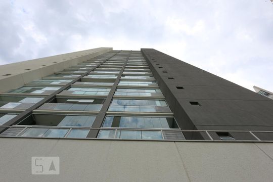 fachada de kitnet/studio para alugar com 1 quarto, 35m² em Real Parque, São Paulo