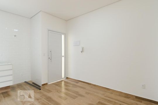 Sala de kitnet/studio para alugar com 1 quarto, 33m² em Cerâmica, São Caetano do Sul