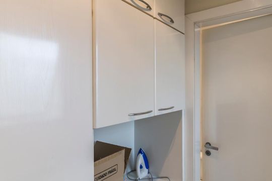 Quarto de serviço de apartamento à venda com 4 quartos, 340m² em Alto da Lapa, São Paulo