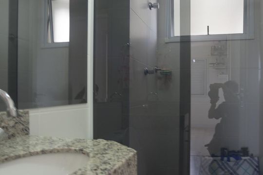 Banheiro de apartamento à venda com 3 quartos, 75m² em Jardim Boa Esperança, Campinas