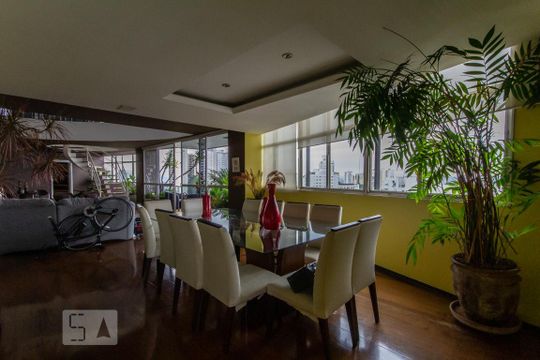 Sala Jantar de apartamento à venda com 4 quartos, 600m² em Vila Suzana, São Paulo