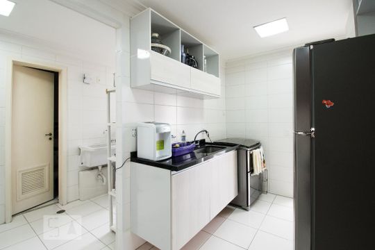 Cozinha de apartamento à venda com 4 quartos, 130m² em Ipiranga, São Paulo
