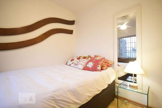 Kitnet de kitnet/studio para alugar com 1 quarto, 30m² em Real Parque, São Paulo
