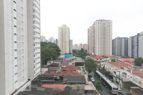 Vista da área de serviço  de apartamento para alugar com 1 quarto, 40m² em Ipiranga, São Paulo