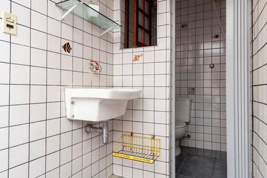 Área de serviço de casa à venda com 2 quartos, 96m² em Jardim Brasil, São Paulo