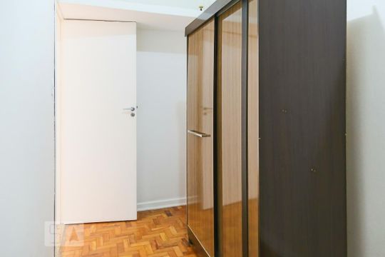 Escritório de apartamento à venda com 3 quartos, 70m² em Bela Vista, São Paulo