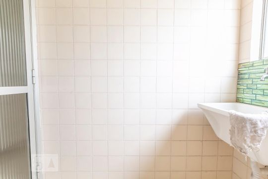 Lavanderia de apartamento à venda com 2 quartos, 50m² em Santa Teresinha, São Paulo