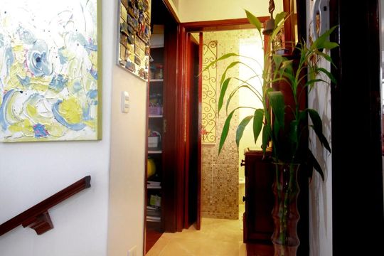 Corredor de casa à venda com 4 quartos, 450m² em Vila Suzana, São Paulo