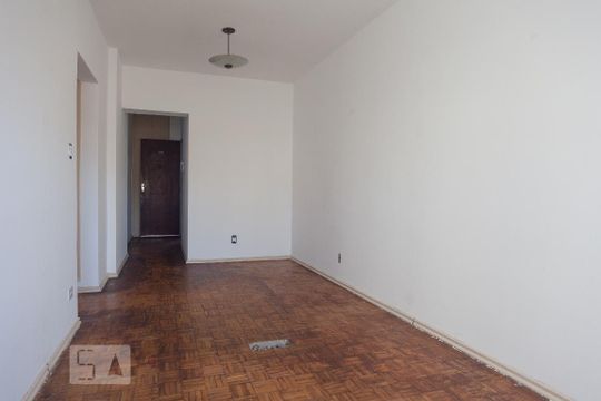Sala de apartamento à venda com 2 quartos, 80m² em Centro, Campinas
