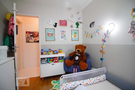 Quarto de apartamento para alugar com 2 quartos, 72m² em Vila Pompéia, São Paulo