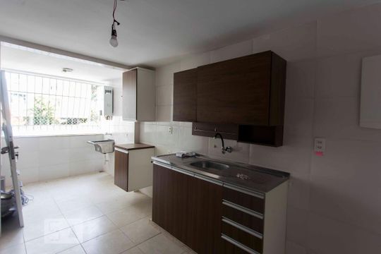 cozinha de apartamento à venda com 3 quartos, 100m² em Ingá, Niterói
