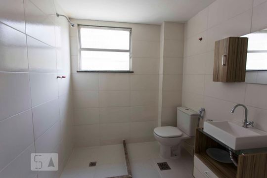 banheiro suíte 2 de apartamento à venda com 3 quartos, 100m² em Ingá, Niterói