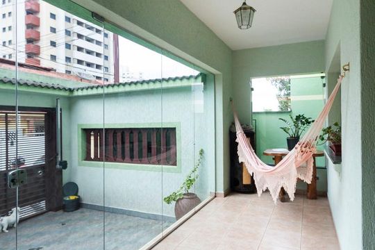 Varanda - Sala de estar de casa para alugar com 3 quartos, 400m² em Mirandópolis, São Paulo
