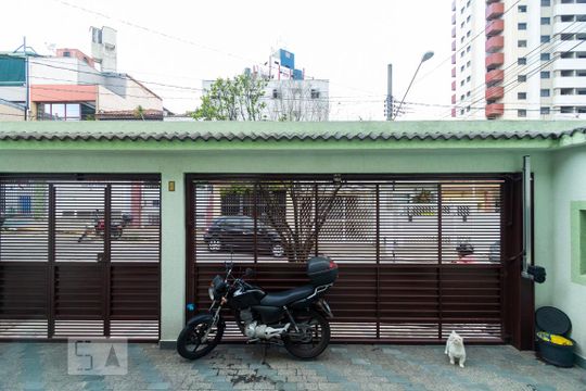 Vista - Sala de estar de casa para alugar com 3 quartos, 400m² em Mirandópolis, São Paulo