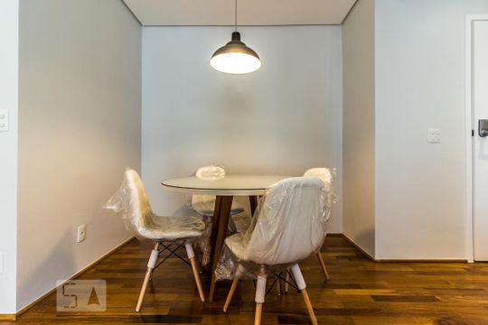 Sala de kitnet/studio à venda com 1 quarto, 48m² em Parque Industrial Tomas Edson, São Paulo