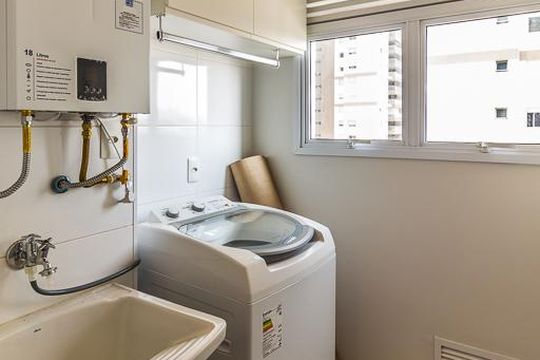 Área de serviço de kitnet/studio à venda com 1 quarto, 48m² em Parque Industrial Tomas Edson, São Paulo