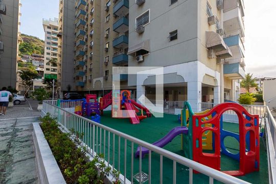 Área comum de apartamento à venda com 3 quartos, 172m² em Vital Brasil, Niterói