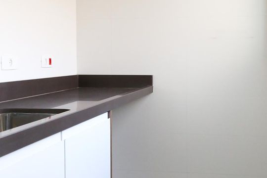 Área de serviço de apartamento para alugar com 2 quartos, 70m² em Jardim das Laranjeiras, São Paulo