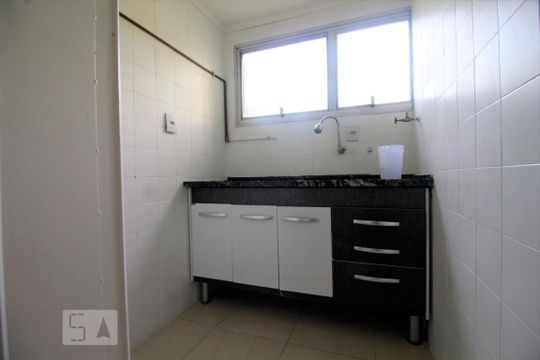 Cozinha de apartamento à venda com 2 quartos, 50m² em Butantã, São Paulo