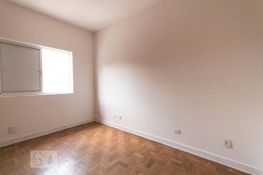 Suíte  de casa à venda com 3 quartos, 170m² em Cambuci, São Paulo