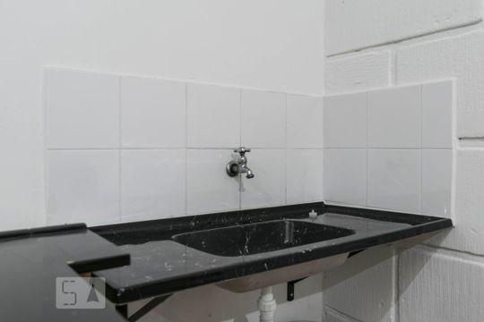 Garagem (Torneira) de casa para alugar com 2 quartos, 189m² em Ipiranga, São Paulo