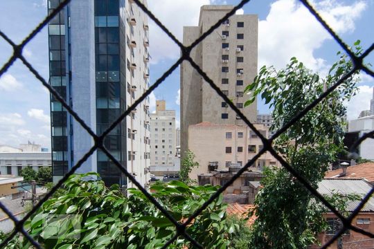 Vista Quarto 1 e 2 de apartamento para alugar com 2 quartos, 70m² em Santana, São Paulo