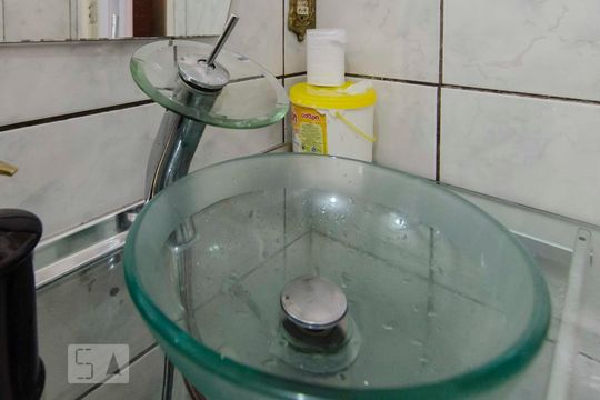 Banheiro de apartamento para alugar com 2 quartos, 70m² em Santana, São Paulo