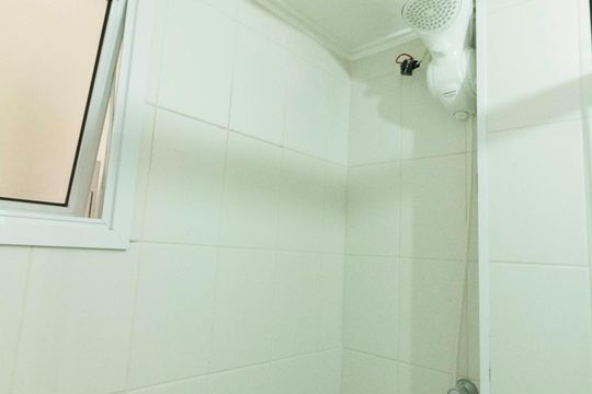 Banheiro de apartamento à venda com 2 quartos, 85m² em Vila Valparaíso, Santo André