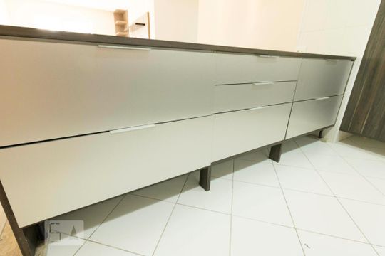 Cozinha de apartamento à venda com 2 quartos, 85m² em Vila Valparaíso, Santo André