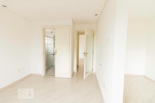 Suite de apartamento à venda com 2 quartos, 85m² em Vila Valparaíso, Santo André