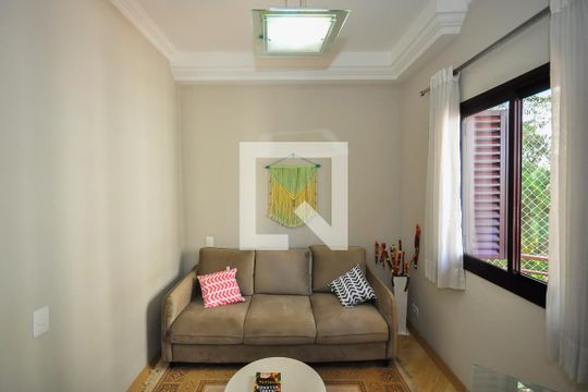Sala de Tv de apartamento para alugar com 1 quarto, 54m² em Vila Suzana, São Paulo