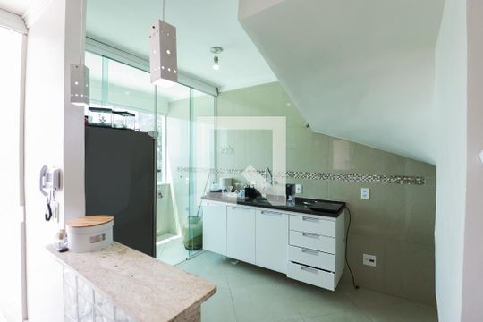 Cozinha e Área de Serviço de casa à venda com 3 quartos, 144m² em Vila Ester (zona Norte), São Paulo