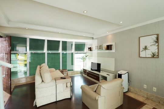 Casa à venda com 3 quartos, 144m² em Vila Ester (zona Norte), São Paulo