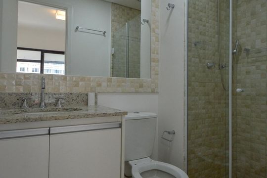 Banheiro de apartamento para alugar com 1 quarto, 50m² em Santa Cecília, São Paulo