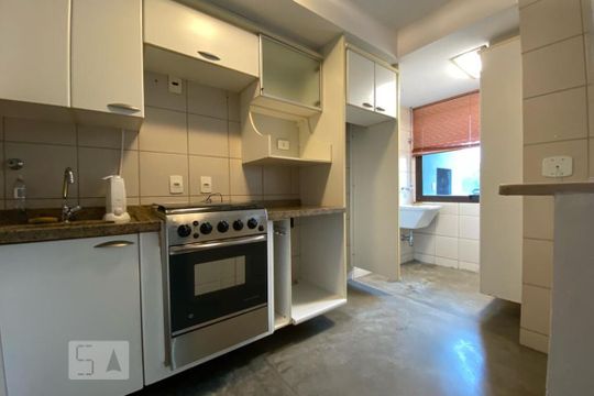 Cozinha de apartamento à venda com 1 quarto, 64m² em Paraíso do Morumbi, São Paulo