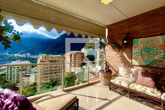Sala vista de apartamento para alugar com 4 quartos, 280m² em Lagoa, Rio de Janeiro