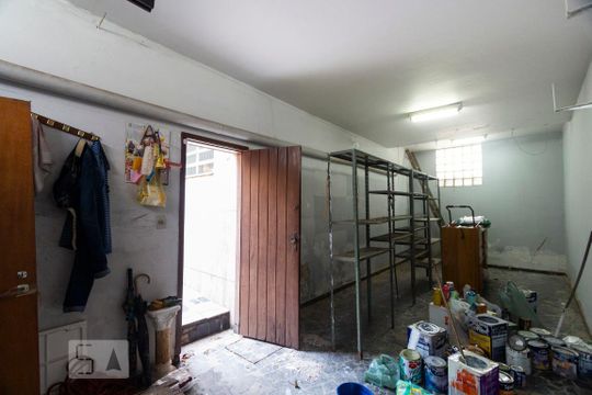 Garagem de casa para alugar com 3 quartos, 200m² em Vila Monte Alegre, São Paulo