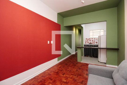 Sala de apartamento para alugar com 1 quarto, 53m² em República, São Paulo