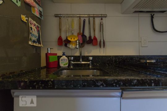 Cozinha de apartamento à venda com 1 quarto, 89m² em São Conrado, Rio de Janeiro