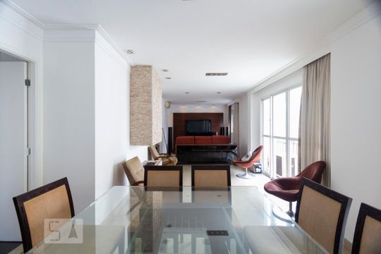 Apartamento para alugar com 3 quartos, 172m² em Vila Mascote, São Paulo