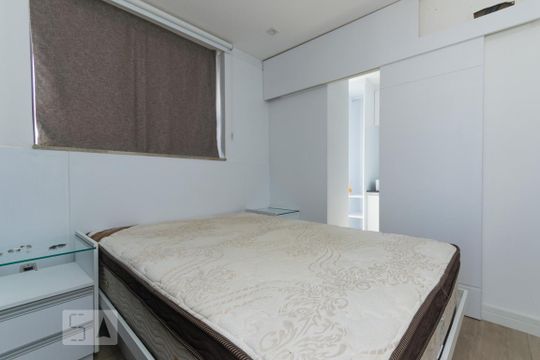 Suíte de apartamento para alugar com 1 quarto, 78m² em Vila da Saúde, São Paulo