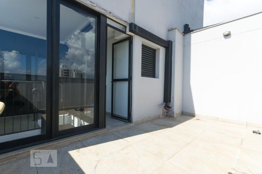 Cobertura e área de serviço de apartamento para alugar com 1 quarto, 78m² em Vila da Saúde, São Paulo