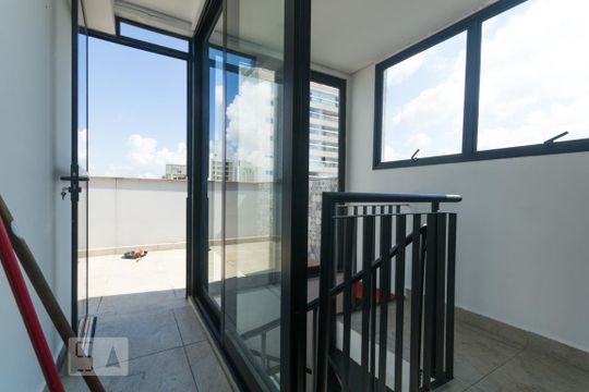 Corredor de apartamento para alugar com 1 quarto, 78m² em Vila da Saúde, São Paulo