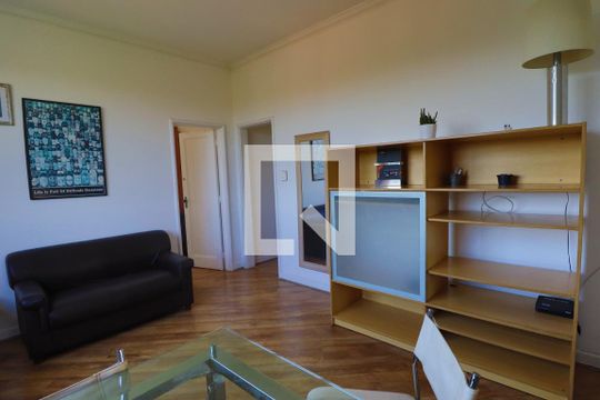 Apartamento para alugar com 3 quartos, 130m² em Jardim Paulista, São Paulo