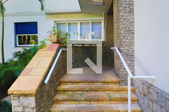 Entrada de apartamento para alugar com 3 quartos, 130m² em Jardim Paulista, São Paulo