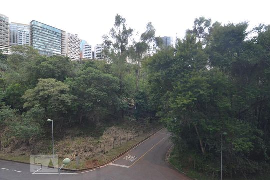 Vista de apartamento à venda com 1 quarto, 45m² em Vale do Sereno, Nova Lima